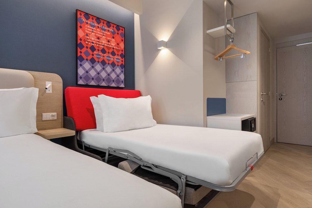 Standard Room, Multiple Beds (Free Breakfast)