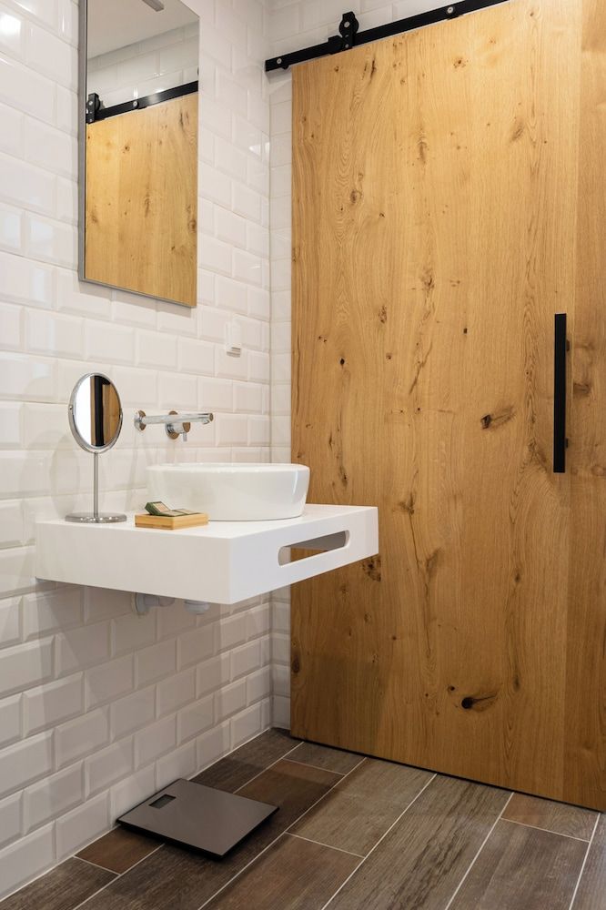 Roots Hotel Superior Studio, Terrace, City View (Rooftop) 6