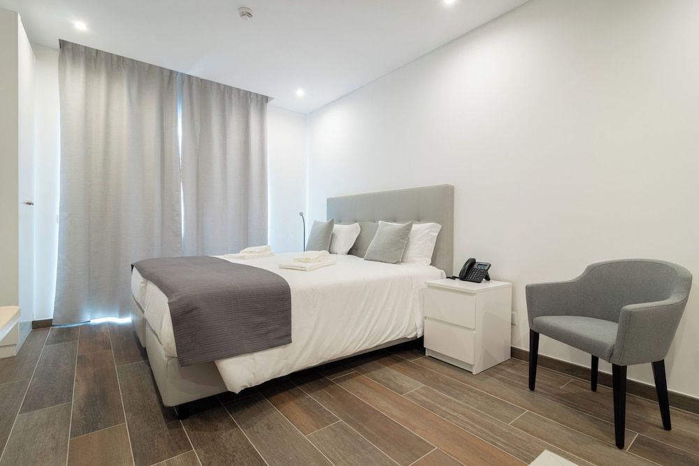 Roots Hotel Studio 3