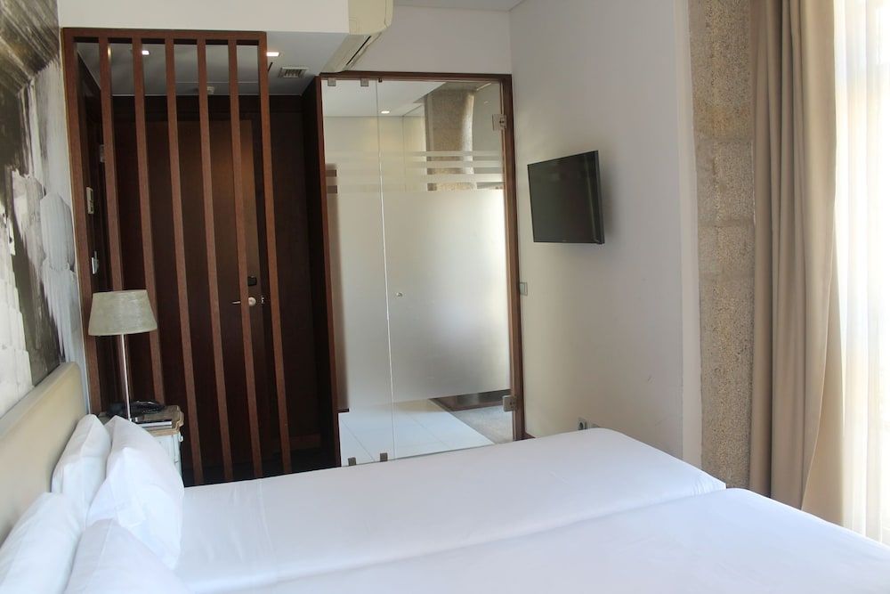 Oca Ribeira do Porto Hotel Superior Twin Room 9