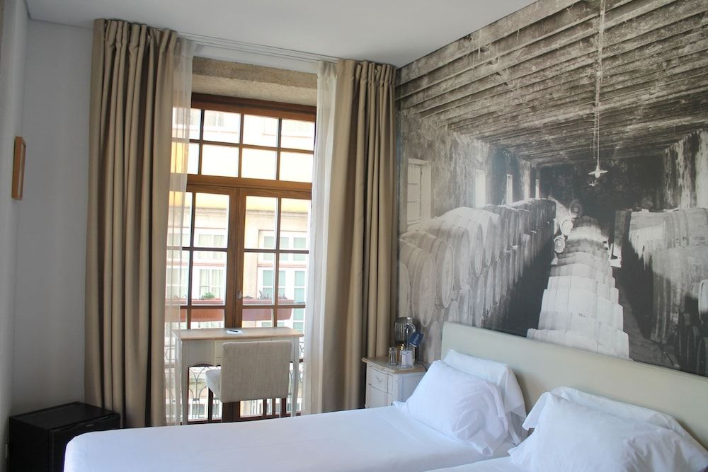 Oca Ribeira do Porto Hotel Superior Twin Room 4