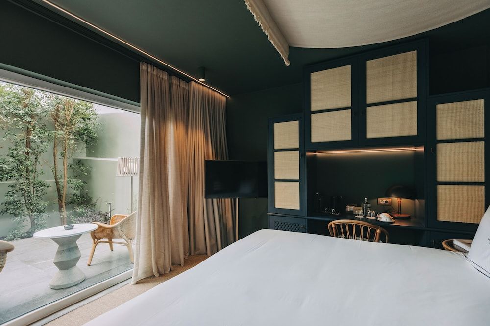 Torel Terra Brava Executive Superior with Jacuzzi 4