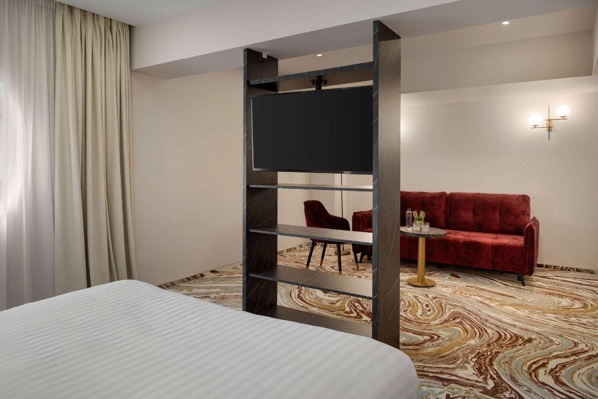 1-Bedroom Apartment