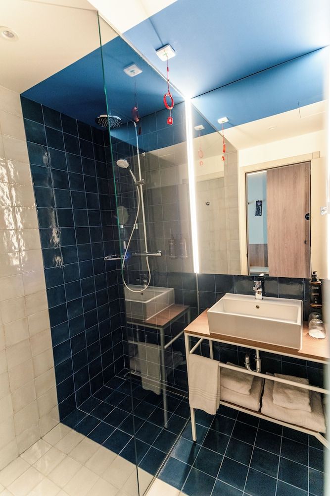 Mercure Sibiu Arsenal Room, 1 King Bed (Privilege) 4