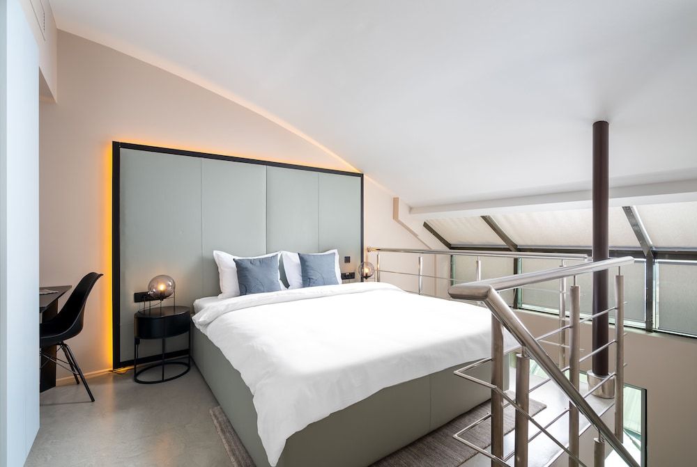 Duplex, 1 Bedroom
