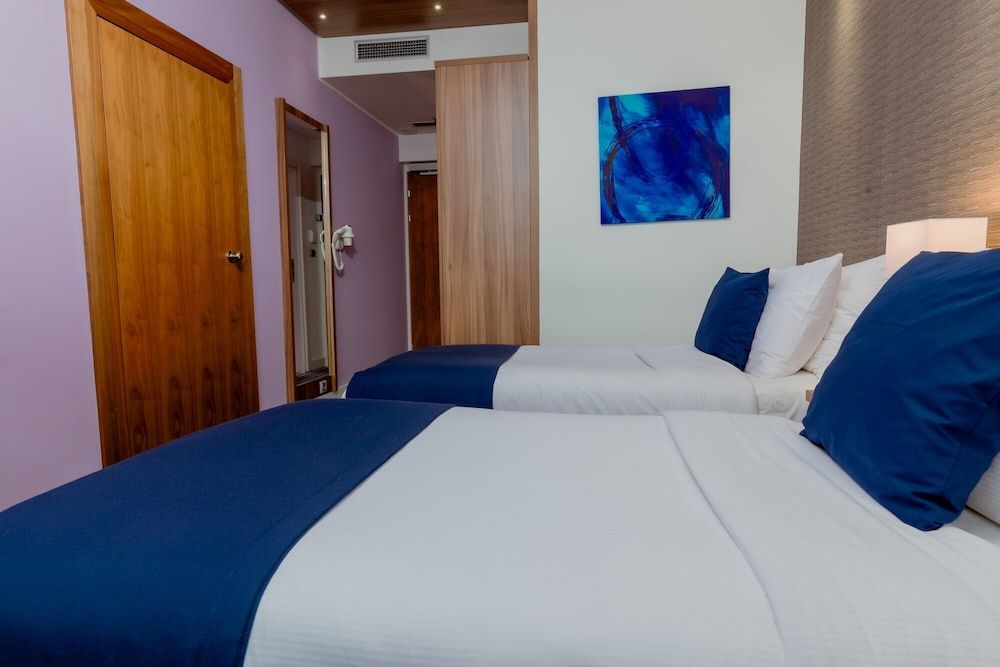 Nobel Palace Hotel Family Quadruple Room 4