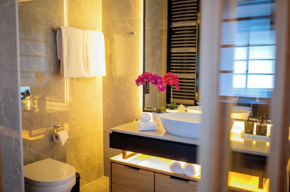 Hanami Design Hotel President Suite 4