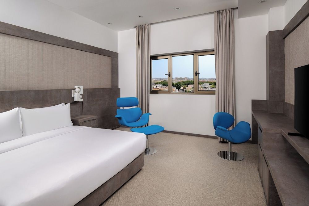 Deluxe Room, 1 King Bed
