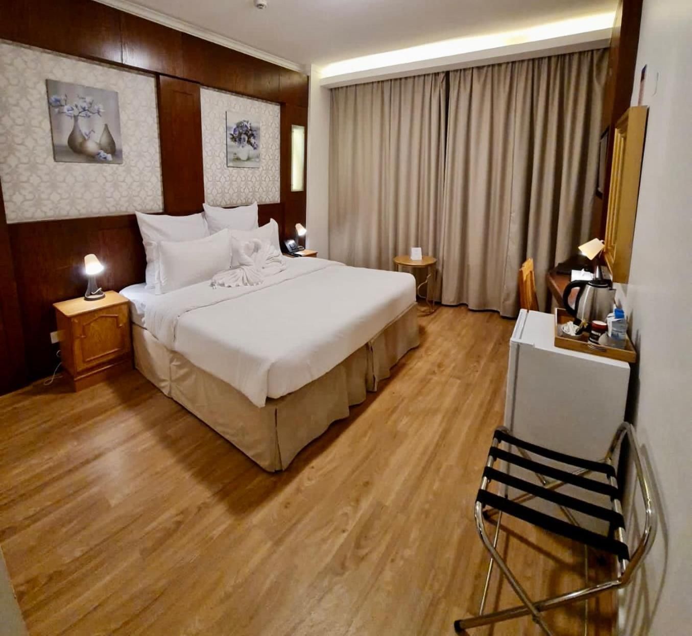 King Room