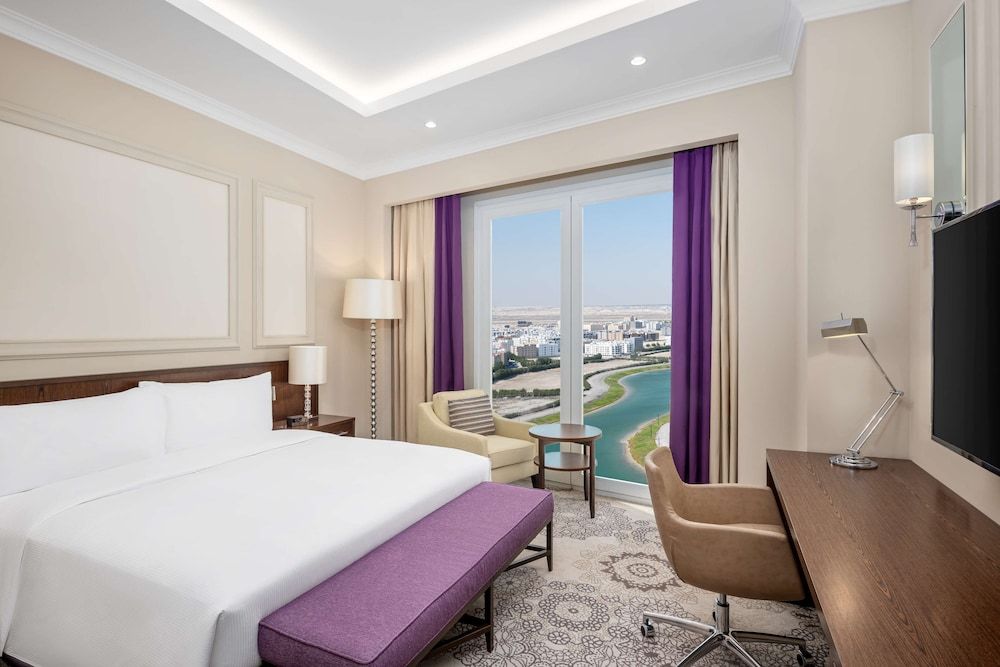 Hilton Al Khobar King Fahd Causeway Room, 1 King Bed, Accessible 2