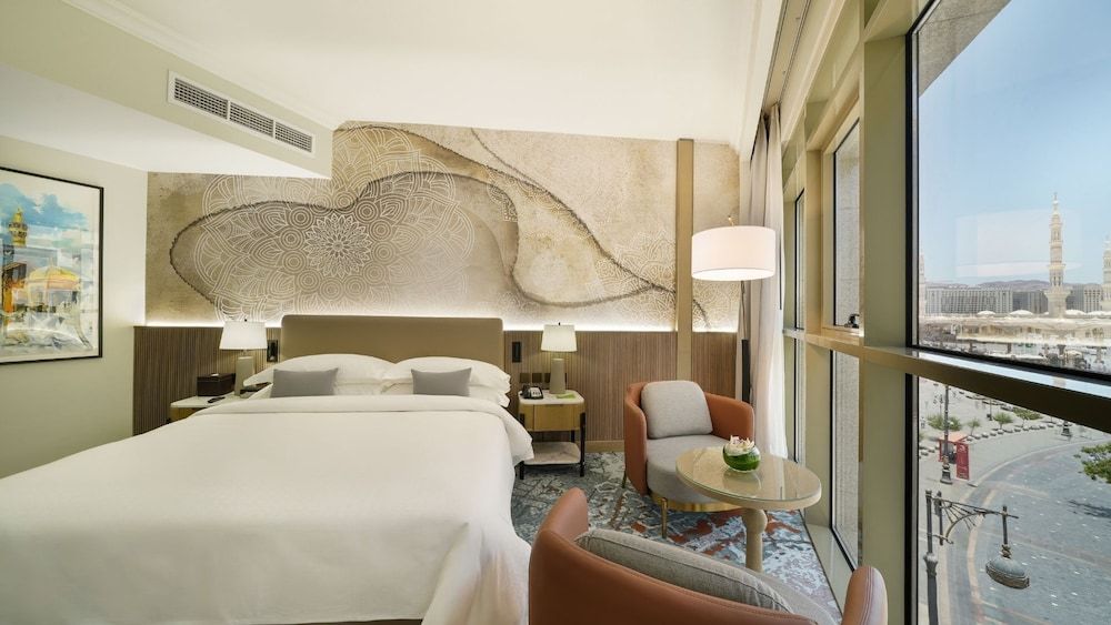 Suite, 1 Bedroom (Partial Haram View)