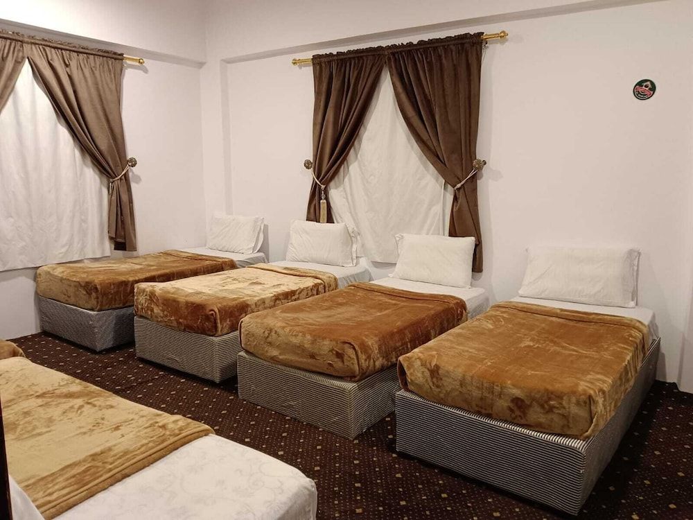 Deluxe Room, City View