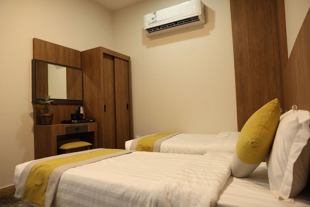 Deluxe Apartment