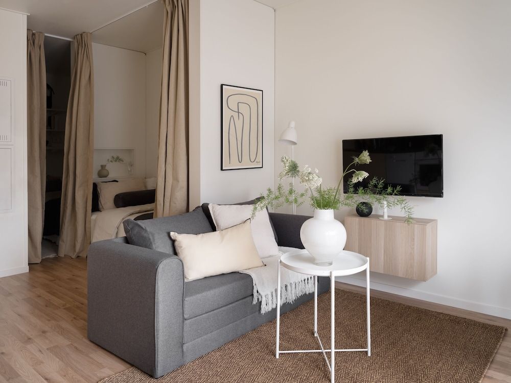 Waterfront Cabins Standard Studio, 2 Twin Beds 4