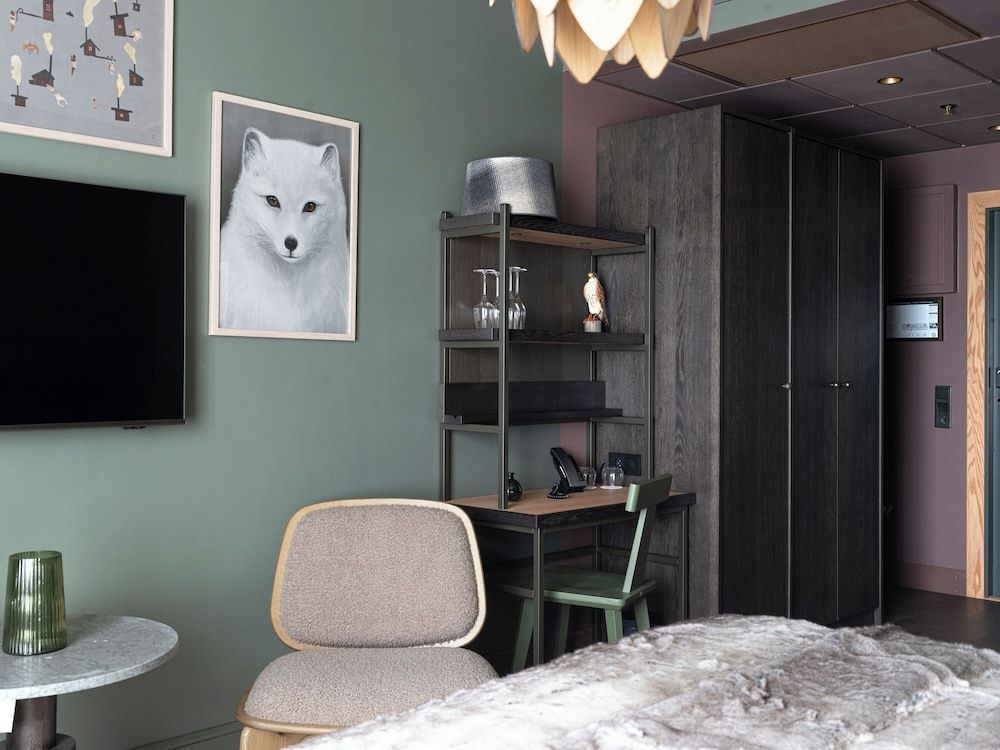 Elite Hotel Frost – Hotel & Spa Premium Room, 1 King Bed 3