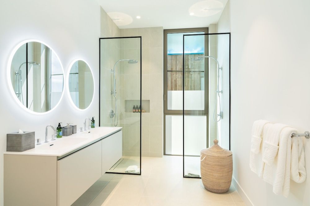 South Bank Deluxe Villa, 4 Bedrooms (Lagoon Villa 18) 10