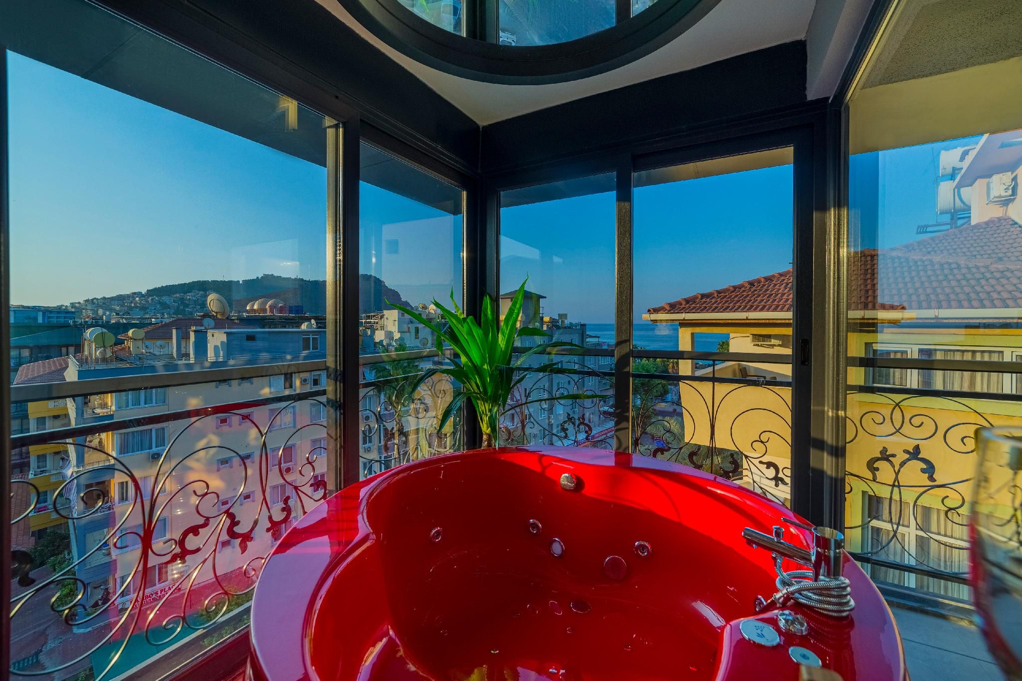 Aria Riva Apart Hotel Honeymoon Sea View Suite 2