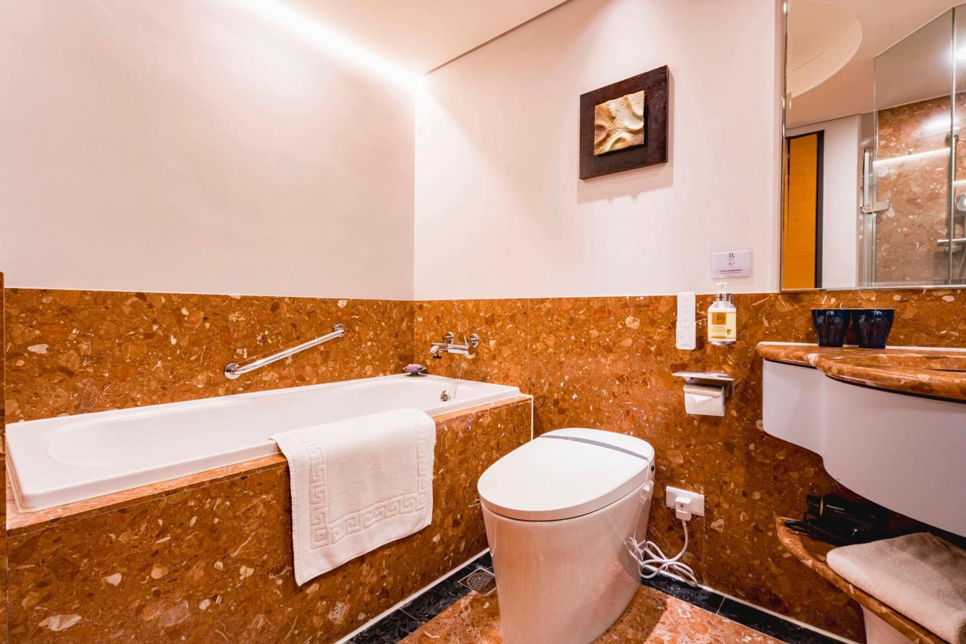 Jiamei Hotel Prestige Deluxe Room 3