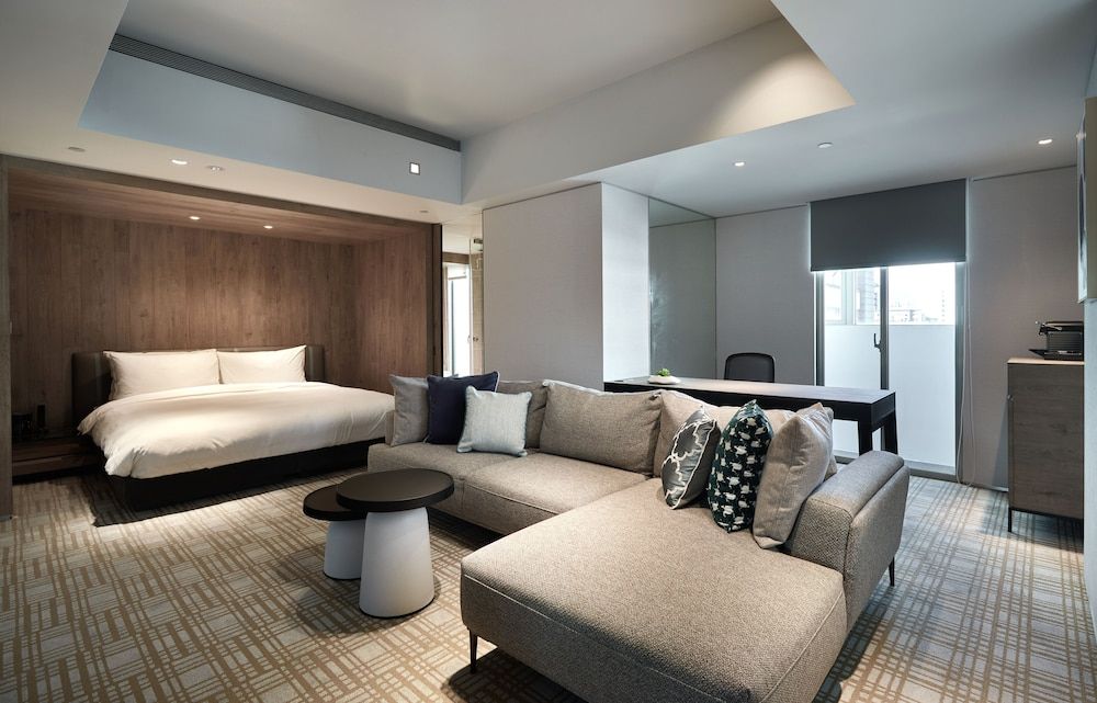 K Hotels Taipei Nanjing Superior Suite 3