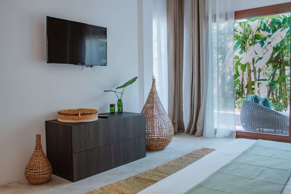 Ycona Luxury Resort Panaromic Rooftop Ocean View Jungle Suite 12