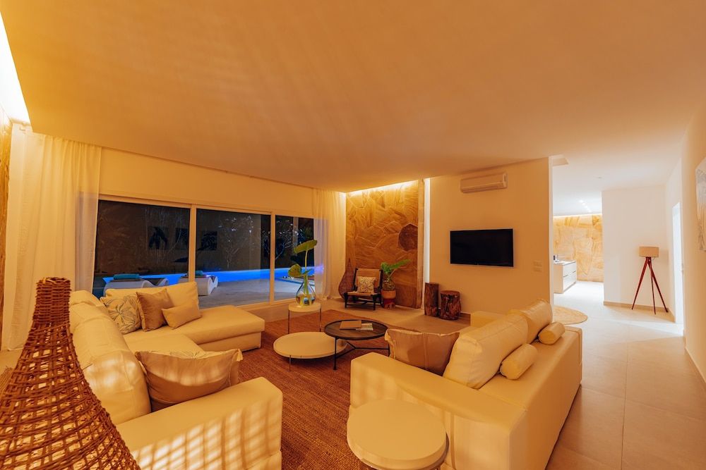 Ycona Luxury Resort Spice Garden 03 Bedroom Family Villa 10