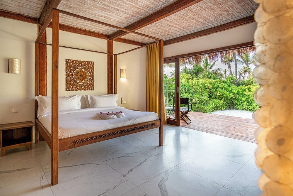 Sensations Eco-Chic Hotel