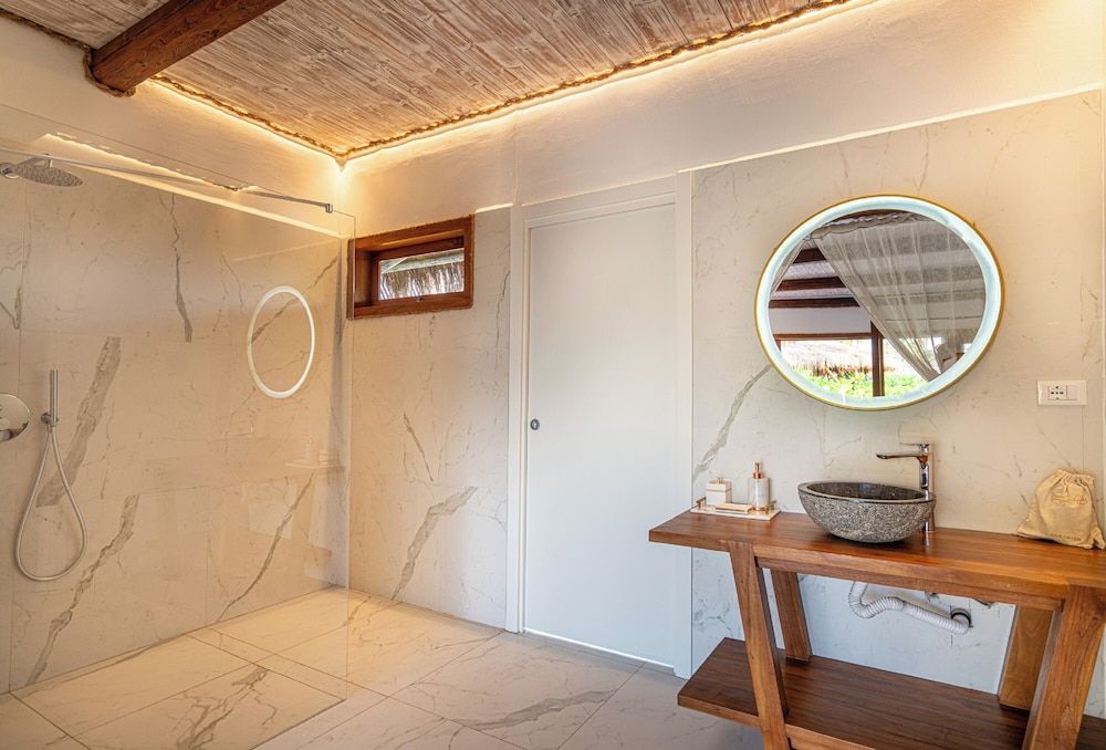 Sensations Eco-Chic Hotel Deluxe Bungalow 9