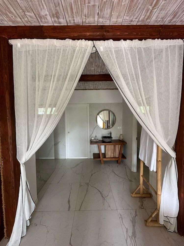 Sensations Eco-Chic Hotel Deluxe Bungalow 10