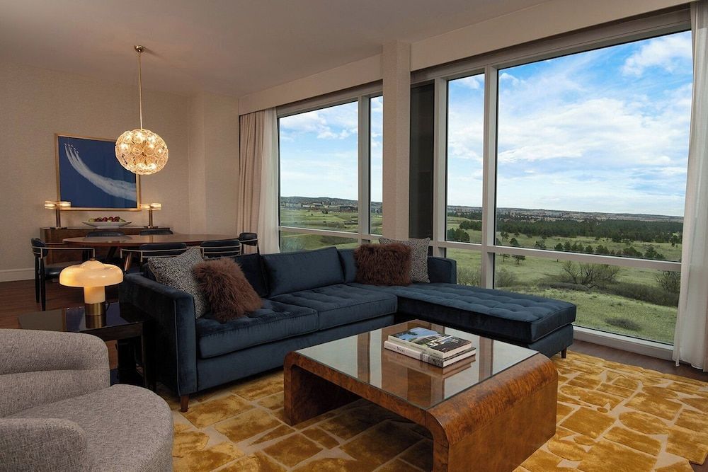 Hotel Polaris Suite, Mountain View (ADA) 11