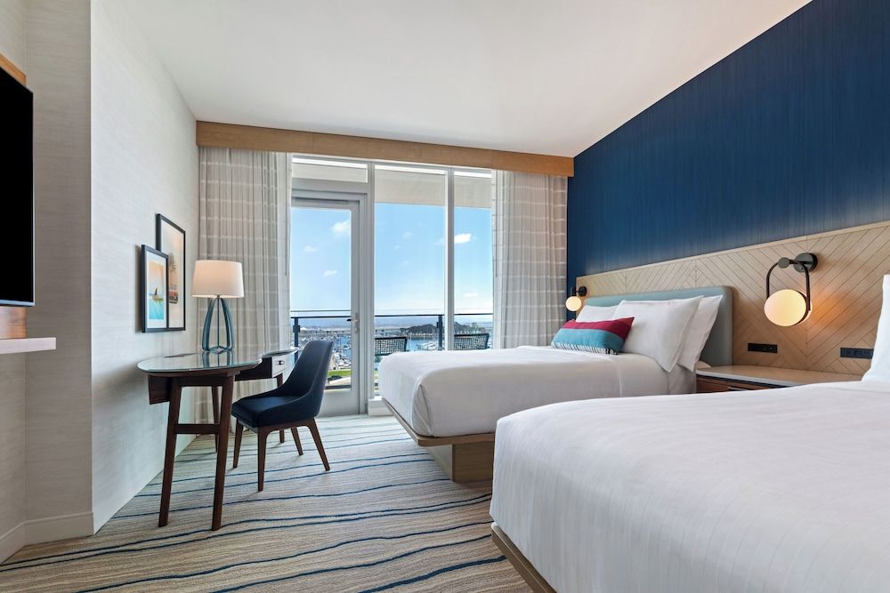 Room, 2 Queen Beds, Balcony, Marina View (Mobility Accessible, Transfer Shower)