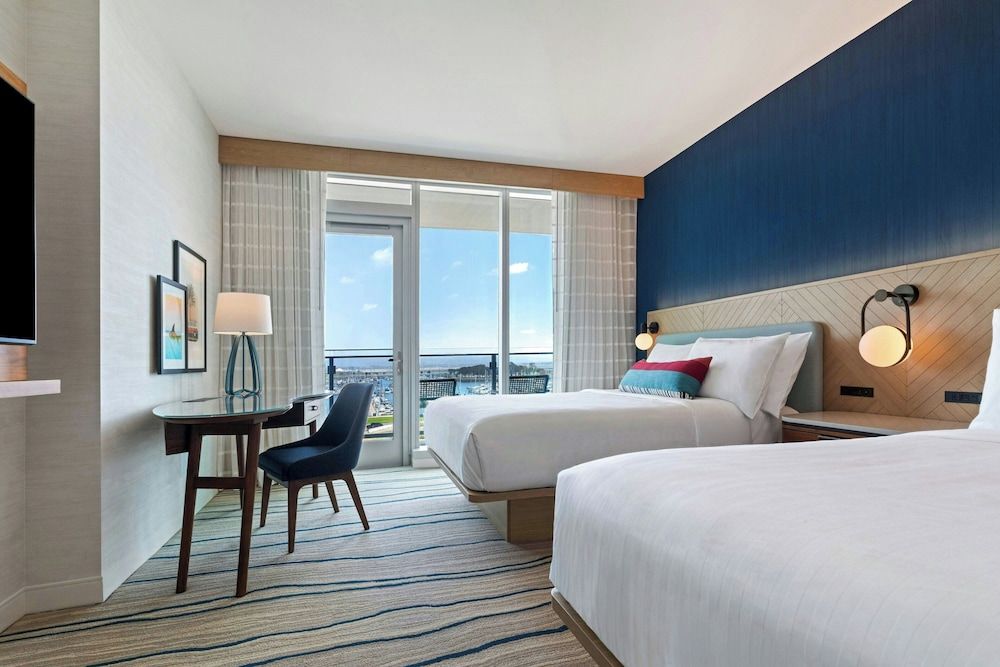 Gaylord Pacific Resort & Convention Center Room, 2 Queen Beds, Balcony, Marina View 3