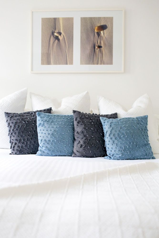Room, 1 King Bed, Garden View