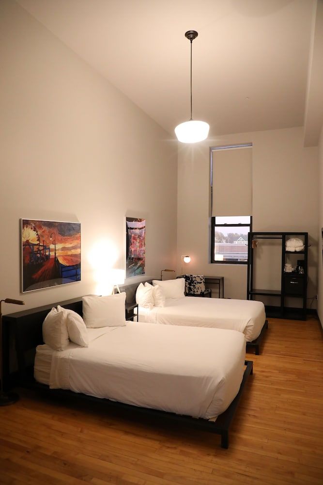 Room, 2 Queen Beds, Accessible, Non Smoking