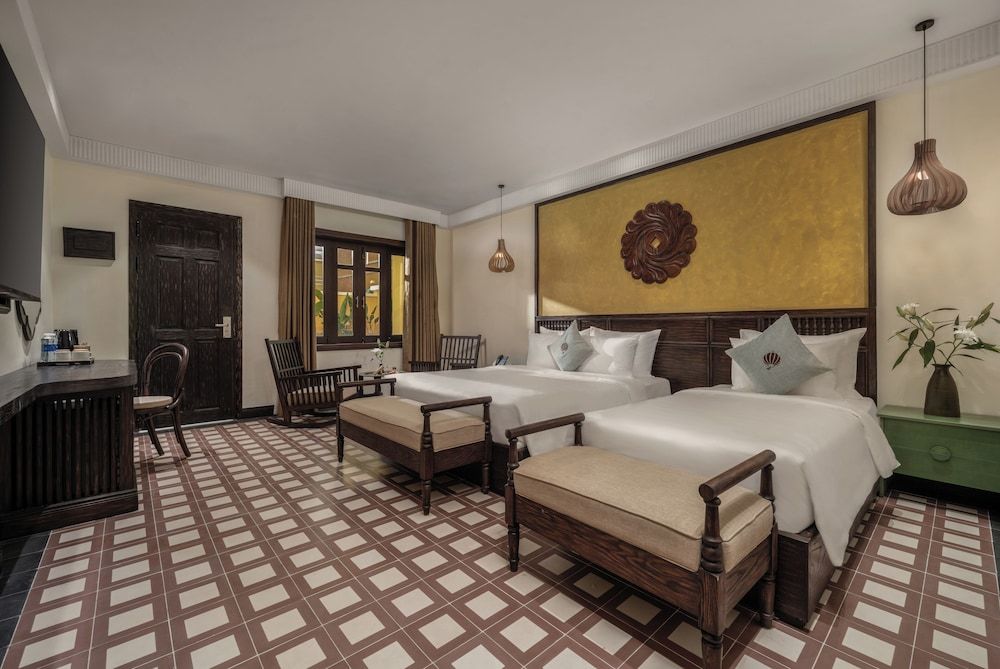 Family Charming Room