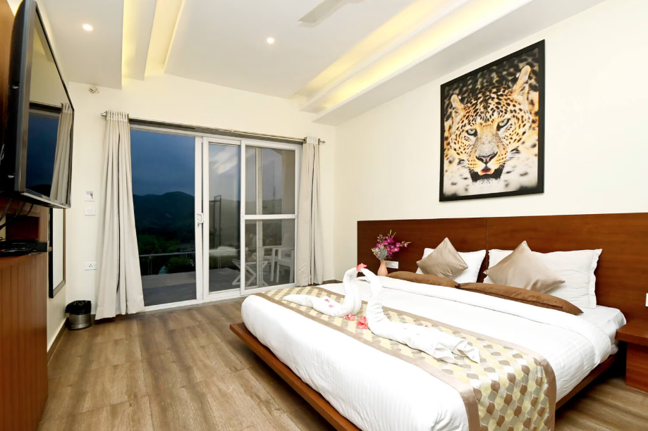 River Rock Resort Luxury River View Room 3