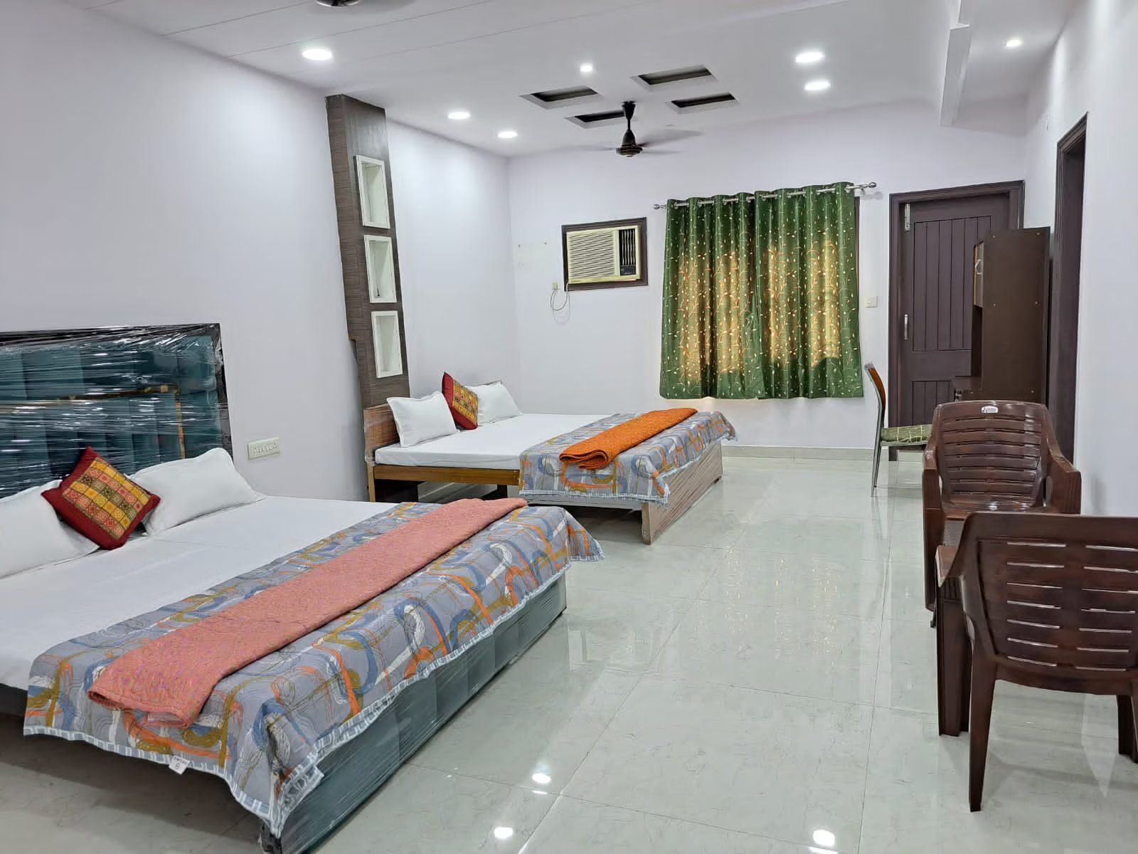 Deluxe Premium AC Quadruple Bedroom