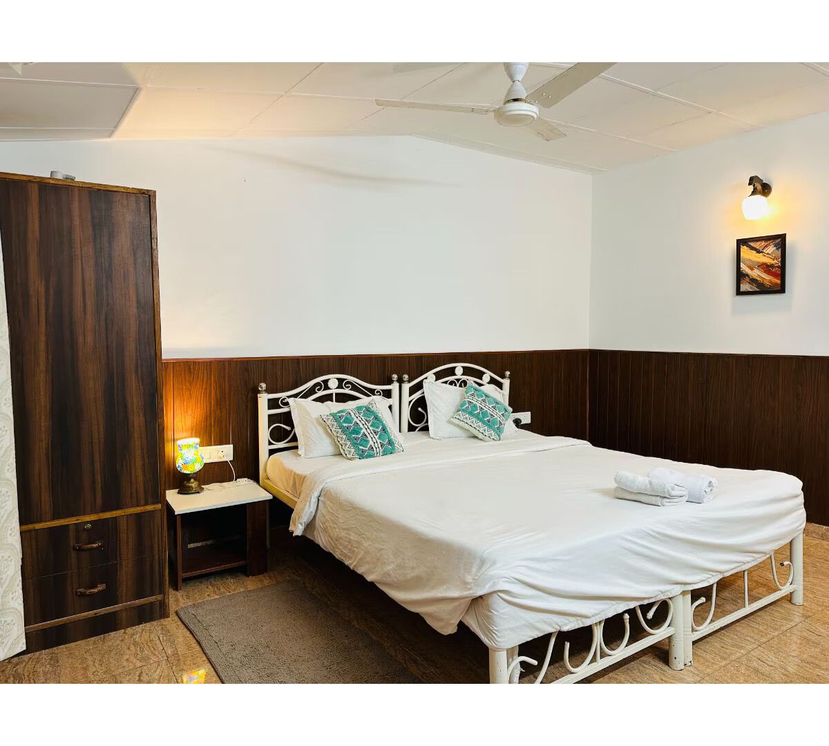 Partial Ocean View Room