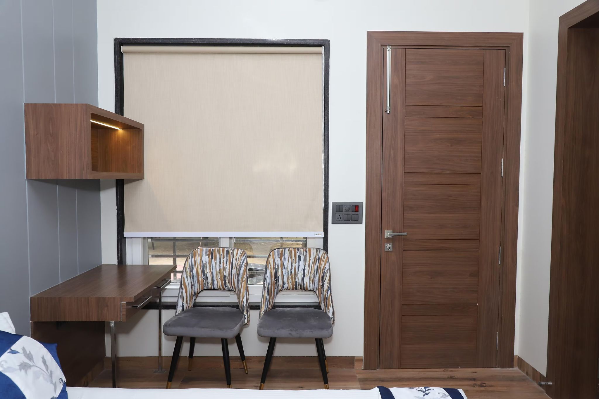 Harsh Udyan Resort SUPER DELUXE ROOM with KING BED 4