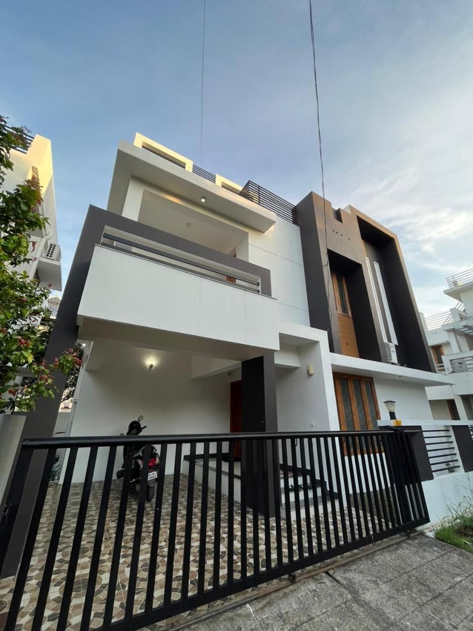 Alchemist Homes by Halcyon Traveltech