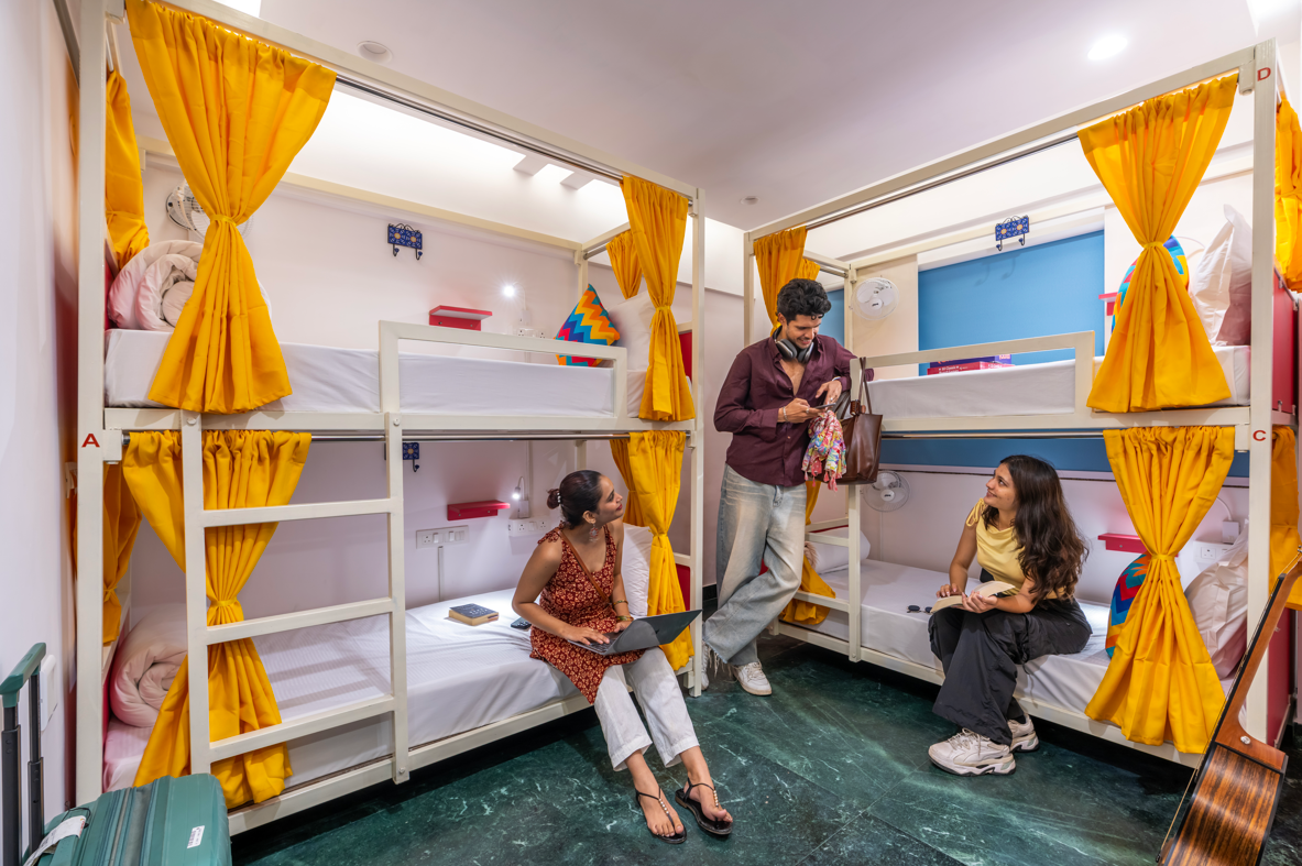 Bed in 4 Bed Mixed Dormitory Room with Ensuite Bathroom