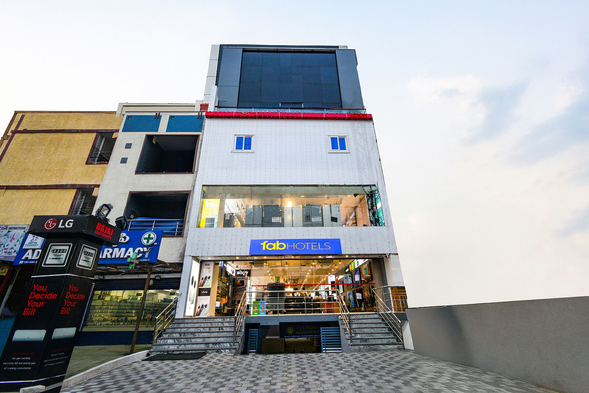 FabHotel VK's Gandimaisamma