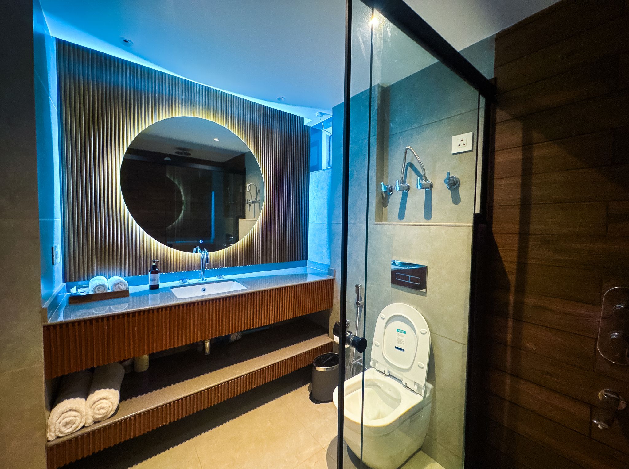 The Perch (Falcon 3 Room Set) 10 Mins Walk to Mall Road