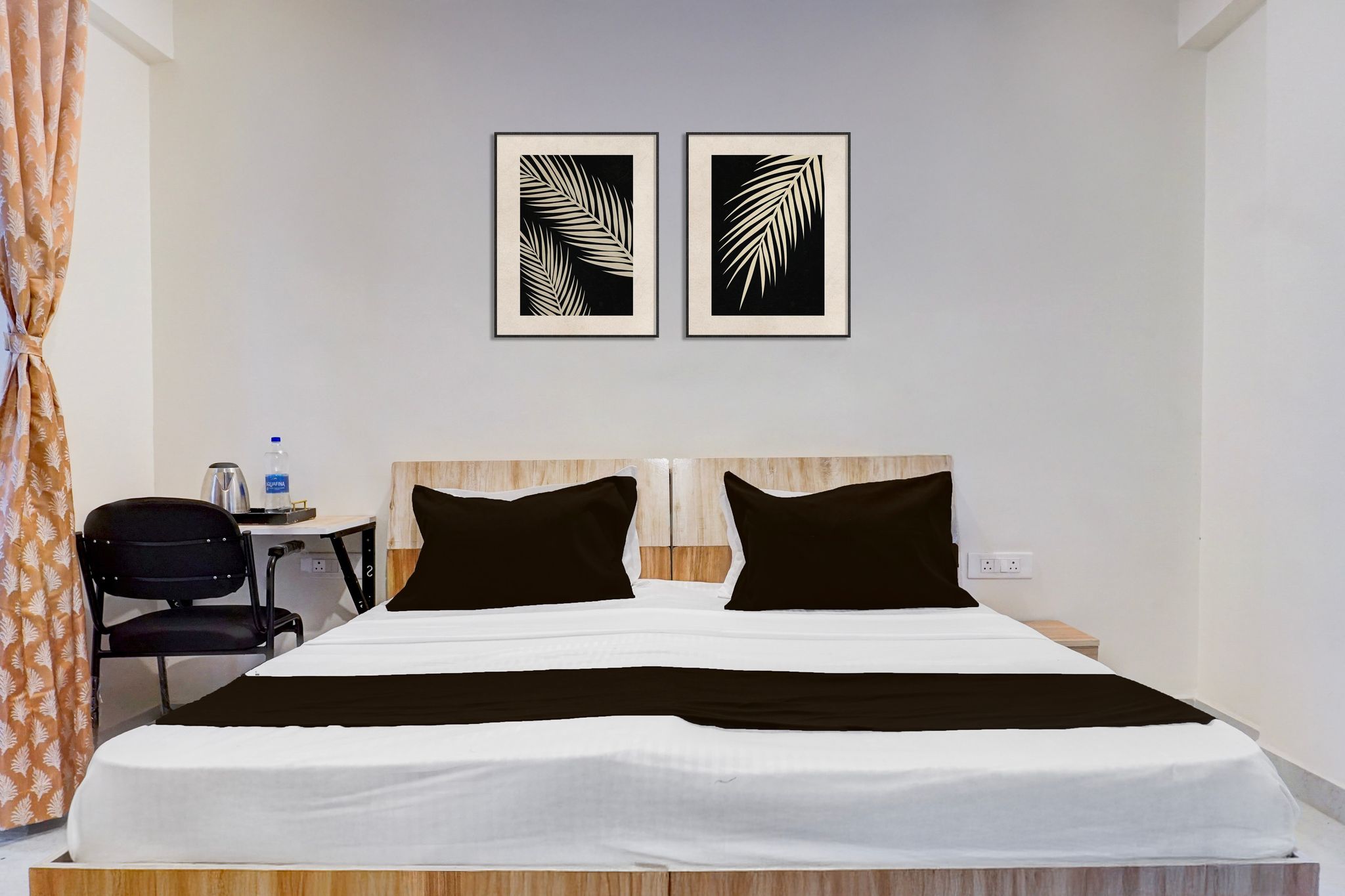 Collection O Blue Ridge Hinjewadi CLASSIC 14