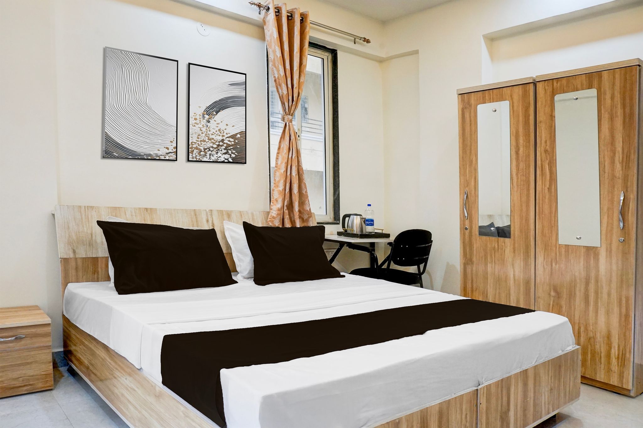 Collection O Blue Ridge Hinjewadi CLASSIC 2