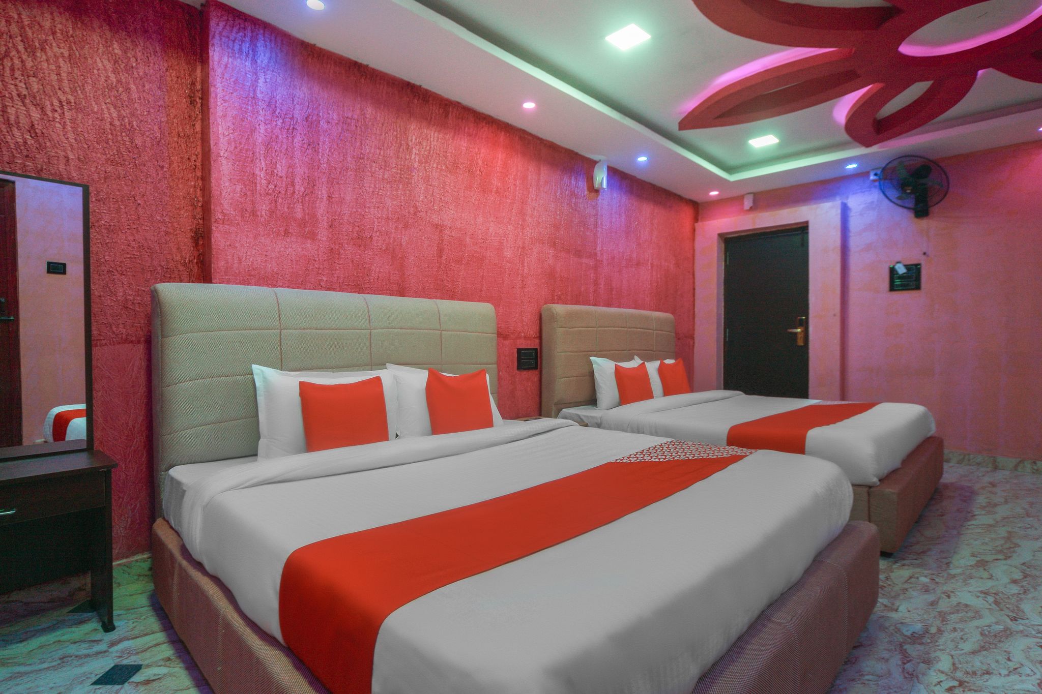 Collection O Nagapattinam Bus Terminal Formerly Yazhisai Residency CLASSIC 7