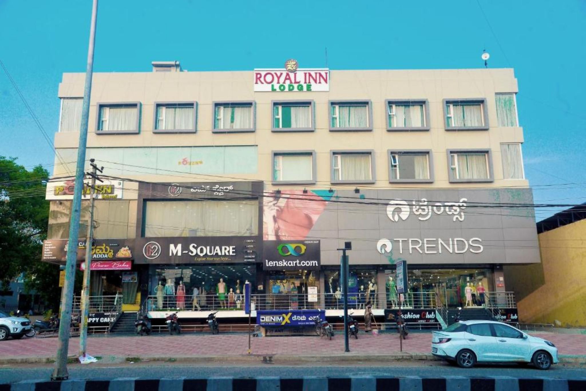  Hotel Royal Inn