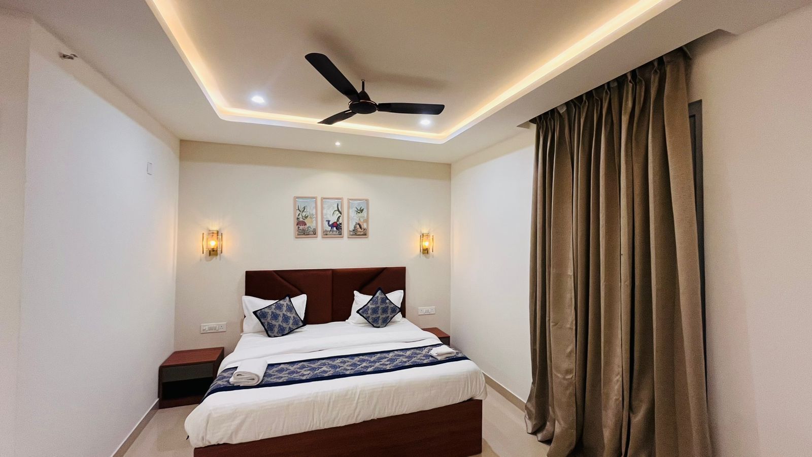 The Comfort Inn Deluxe Room 6