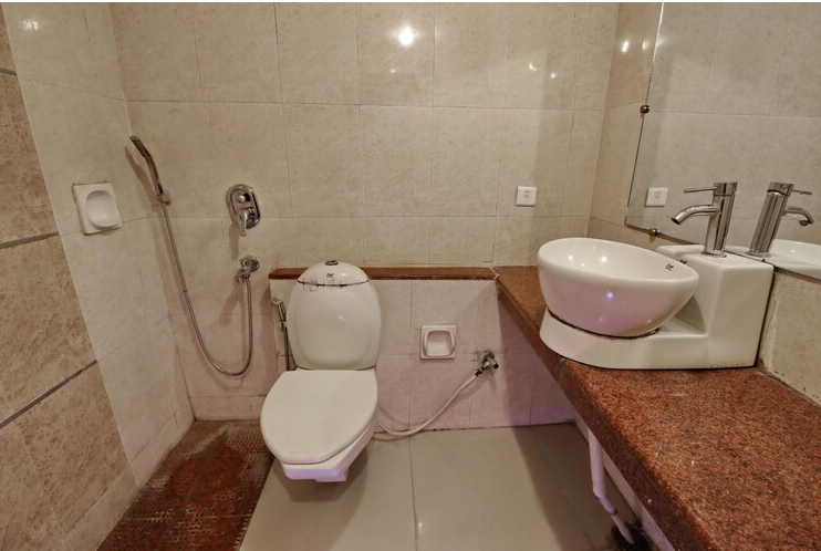 Deluxe Small Room for 2 People