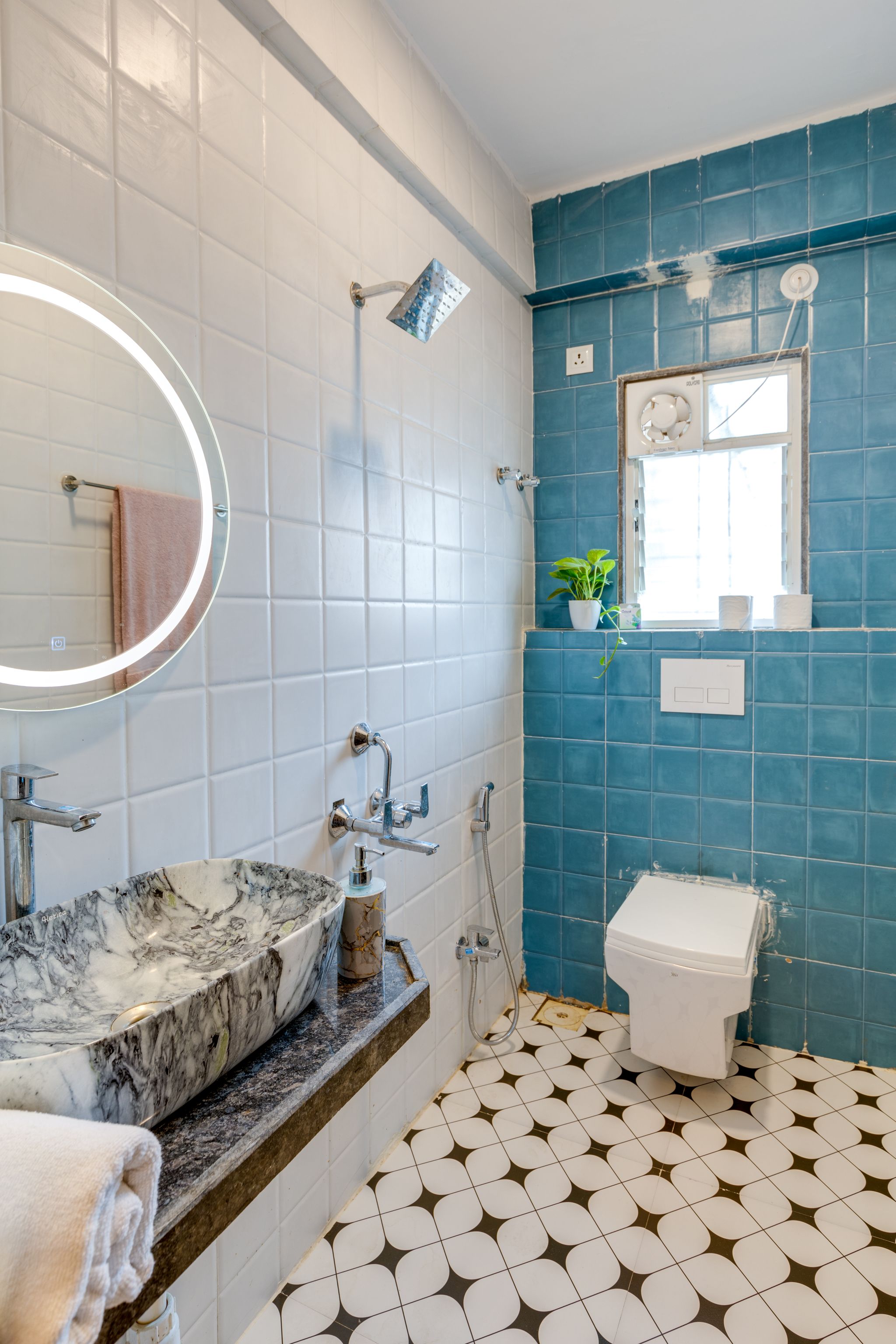 Kulture Edge Swing & Kitchenette @ Pune Airport