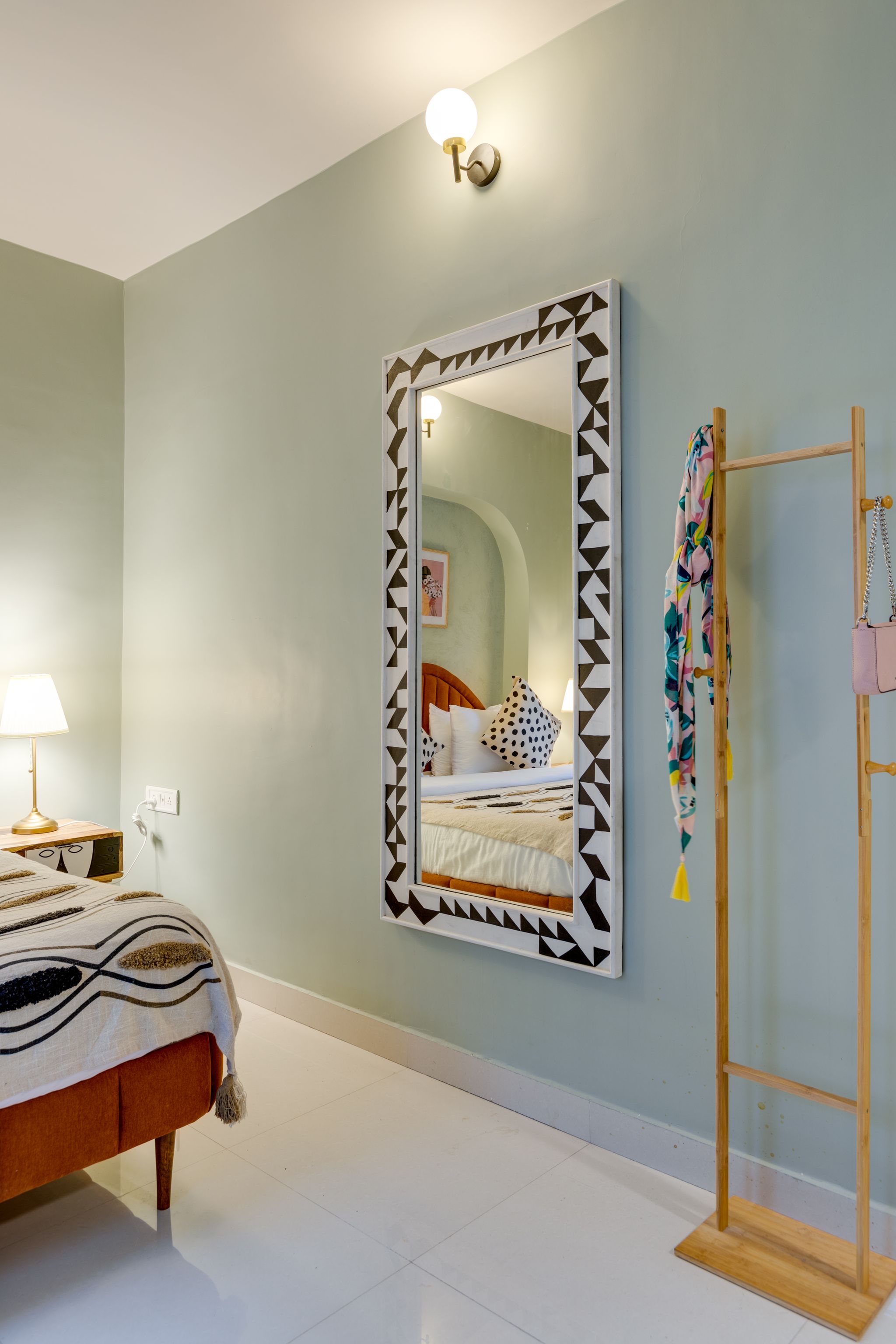 KULTURE by One Tree Stays Kulture One Modern Room @ Pune Airport 3